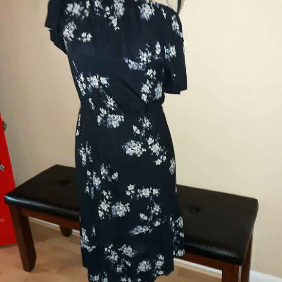 Lucky Brand Dresses & Skirts - 5 for $20 NWT Lucky 1 shoulder dress, small.